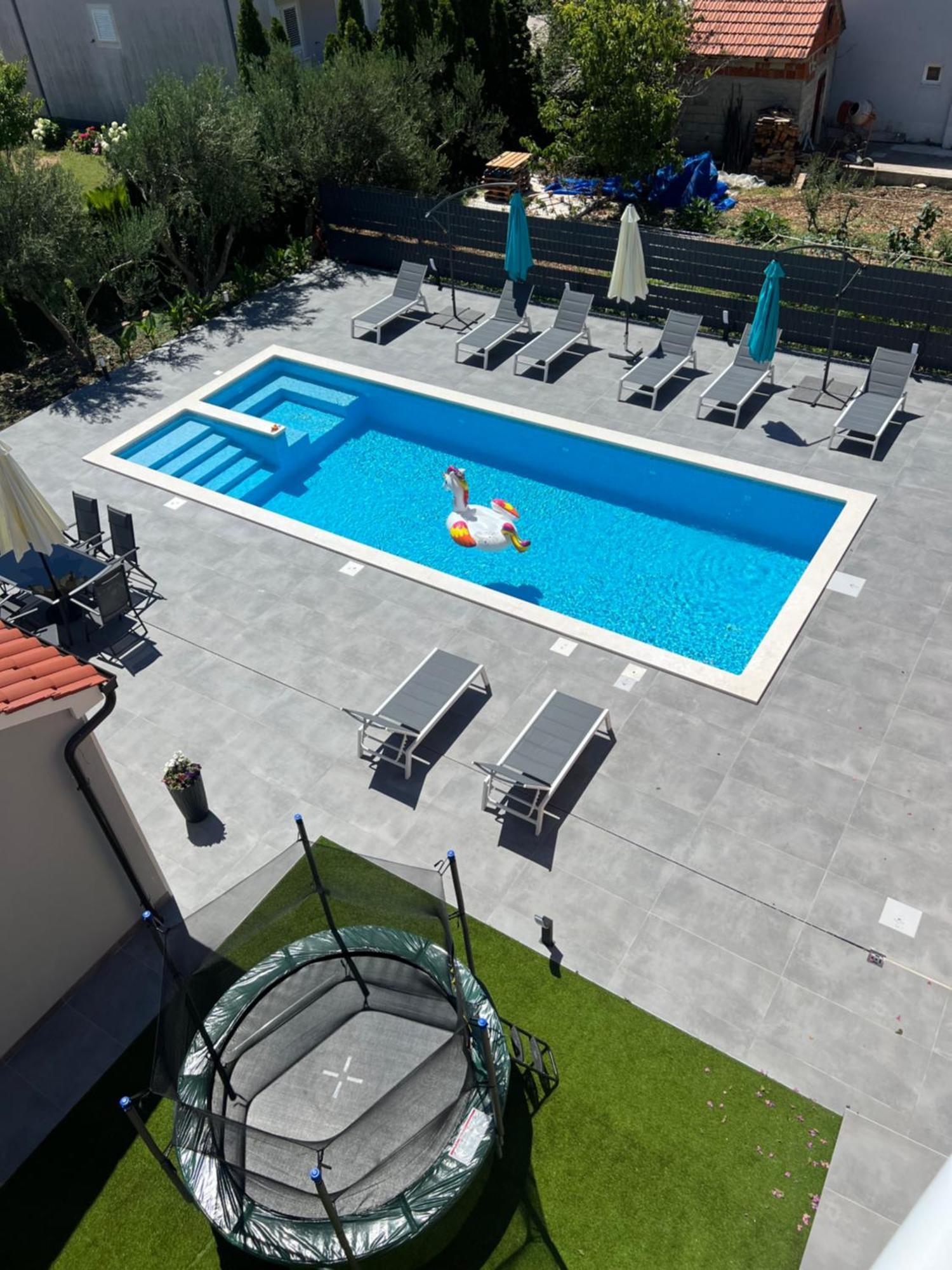 Apartment Marija 2 Near Split Kastela Bagian luar foto